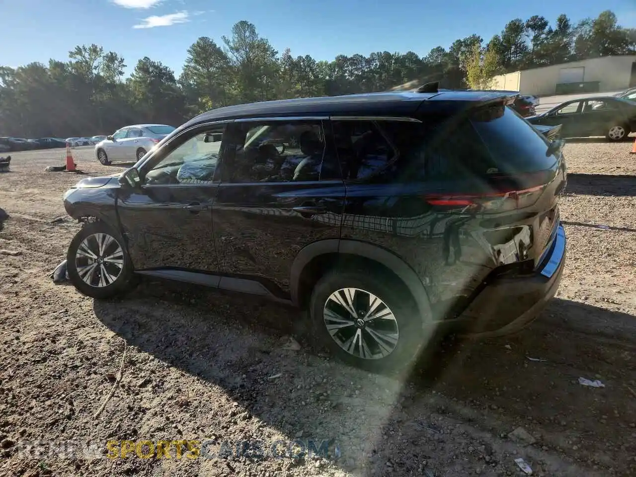 2 fotografías del automóvil dañado 5N1AT3BA6MC849584 NISSAN ROGUE 2021