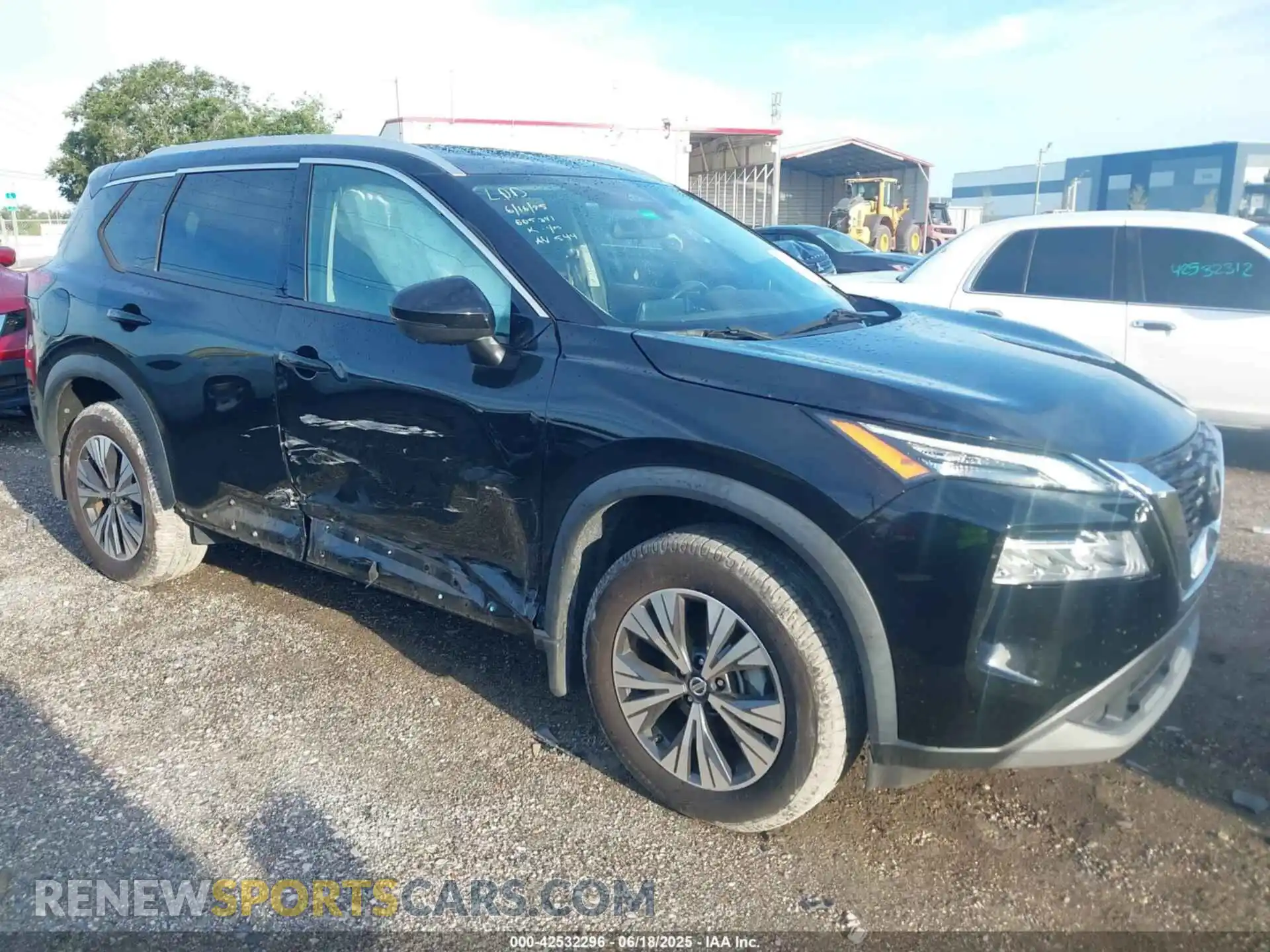 1 Photograph of a damaged car 5N1AT3BA7MC706935 NISSAN ROGUE 2021