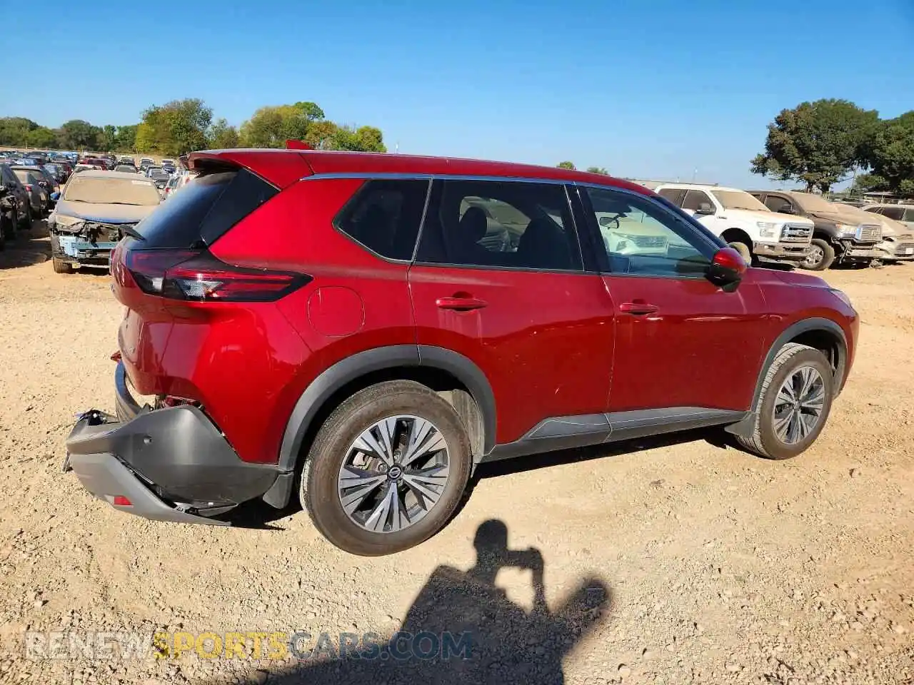3 Photograph of a damaged car 5N1AT3BA8MC695637 NISSAN ROGUE 2021