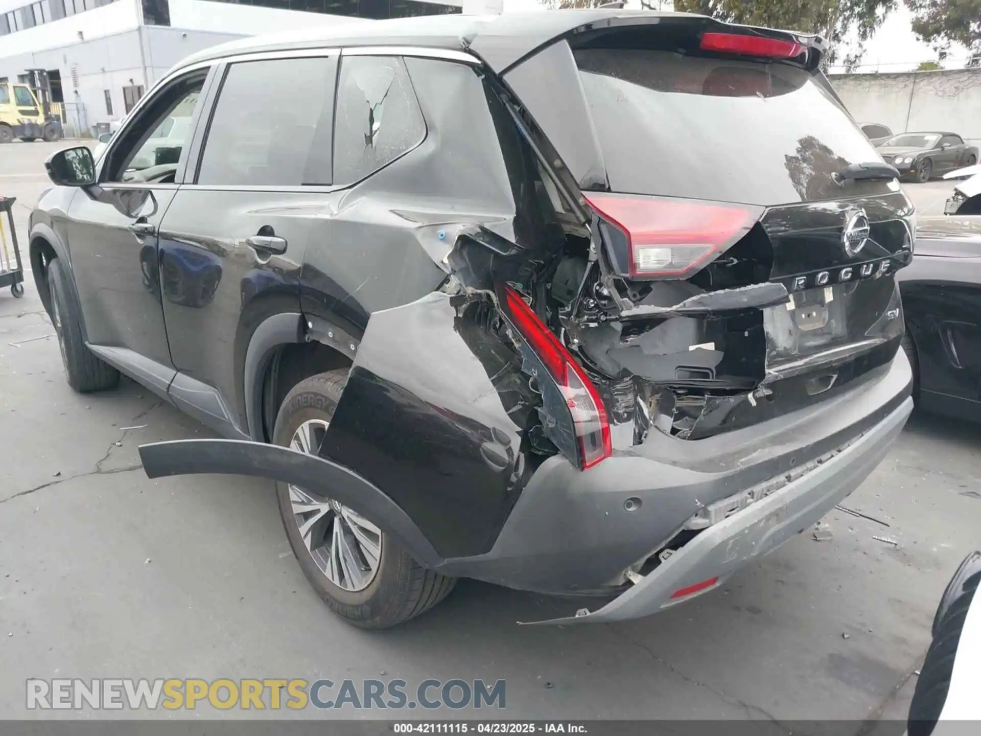3 Photograph of a damaged car 5N1AT3BA8MC792708 NISSAN ROGUE 2021