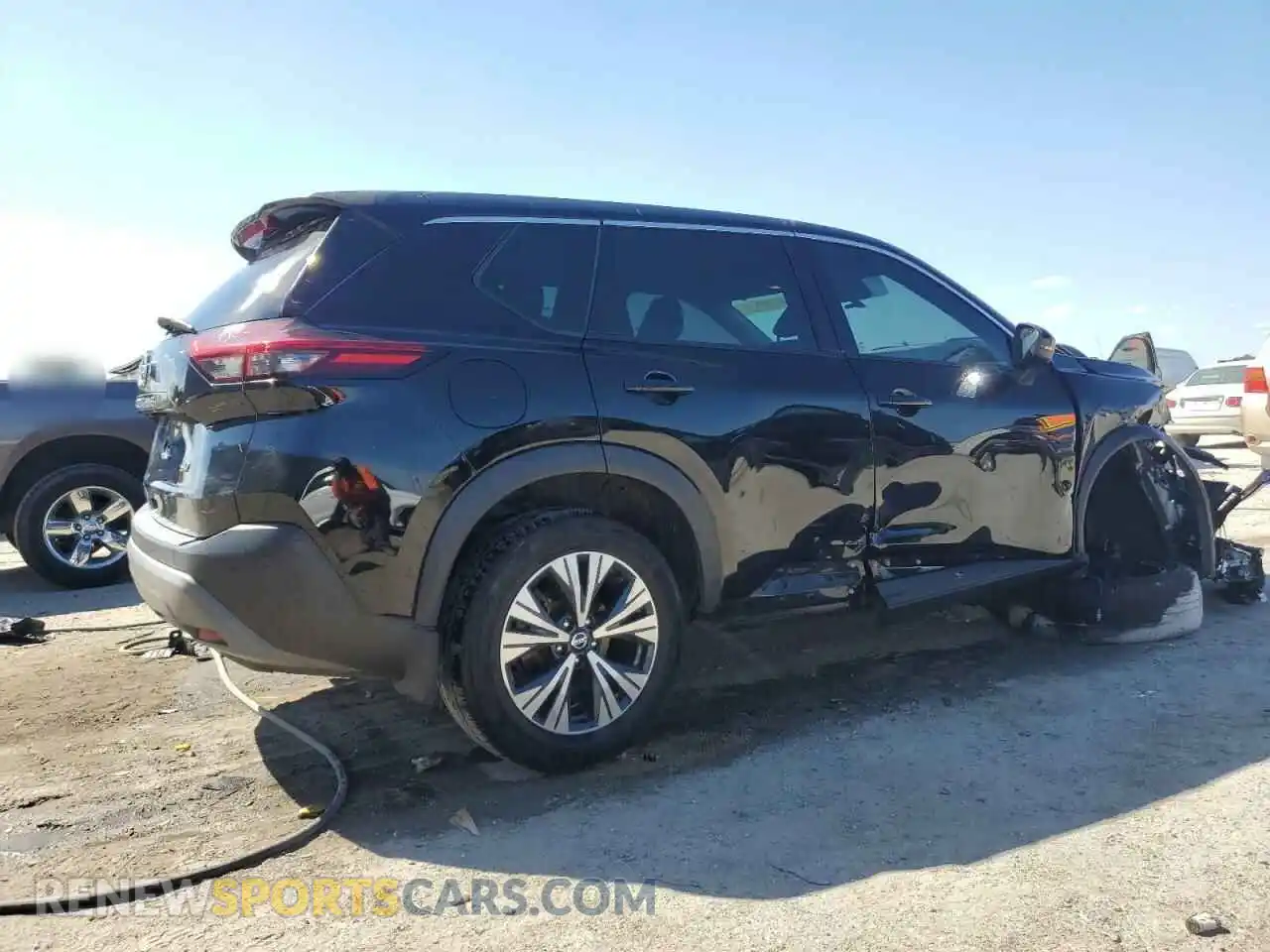 3 Photograph of a damaged car 5N1AT3BA9MC696358 NISSAN ROGUE 2021
