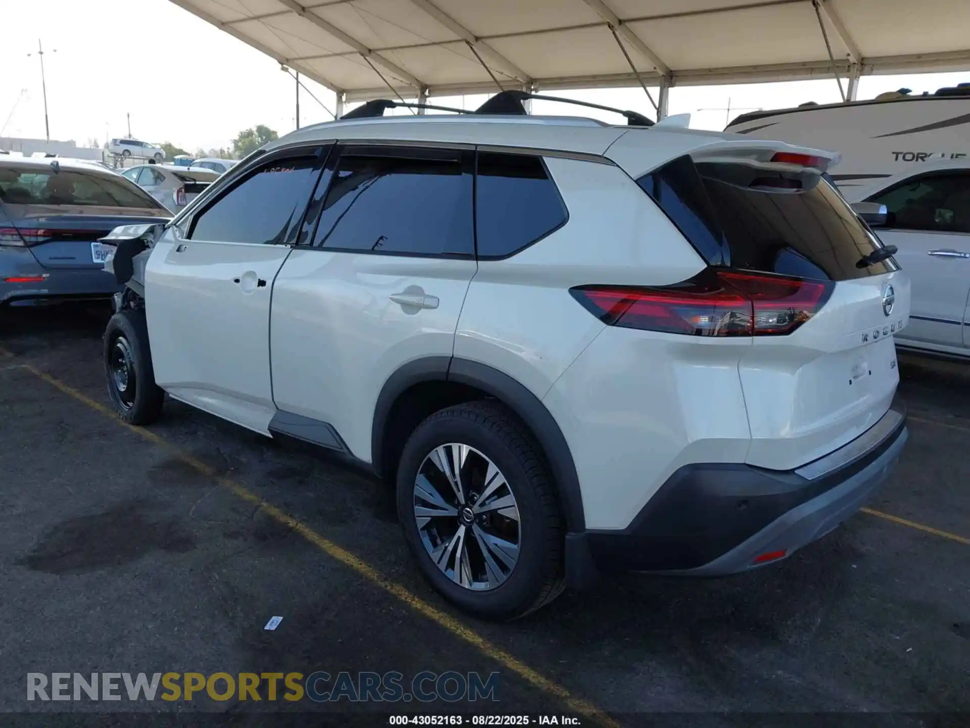 3 Photograph of a damaged car 5N1AT3BA9MC787131 NISSAN ROGUE 2021