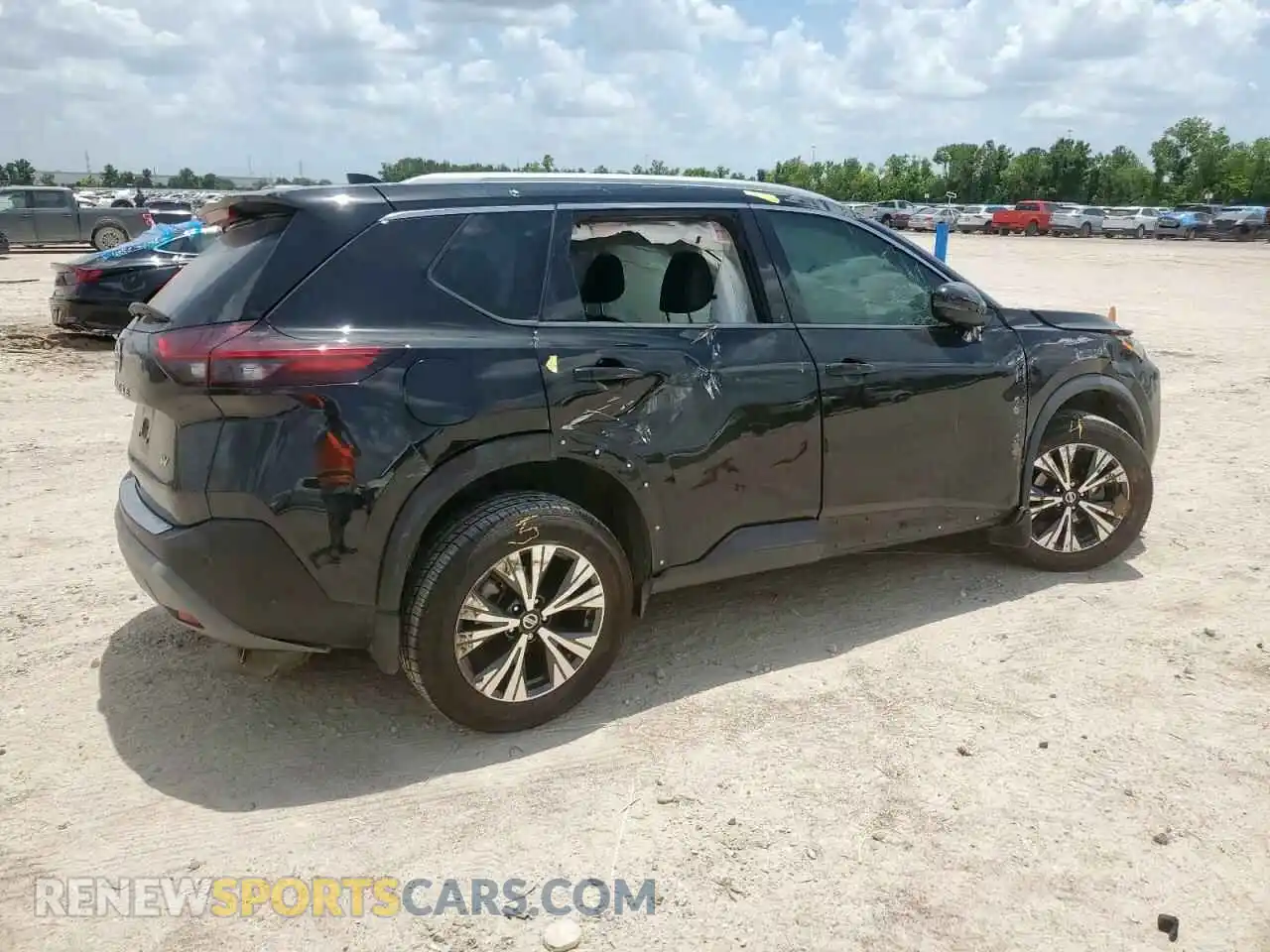 3 Photograph of a damaged car 5N1AT3BAXMC736835 NISSAN ROGUE 2021