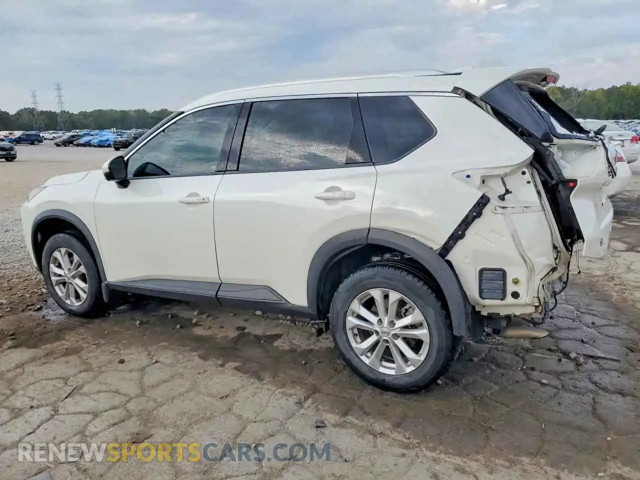 2 fotografías del automóvil dañado 5N1AT3BAXMC774033 NISSAN ROGUE 2021