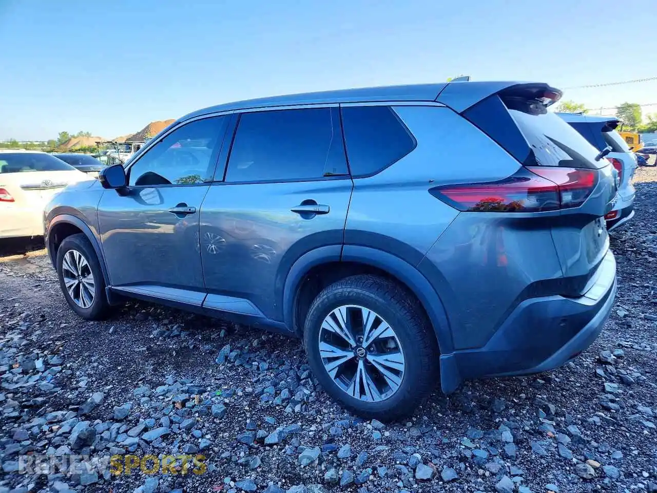 2 Photograph of a damaged car 5N1AT3BB4MC681565 NISSAN ROGUE 2021