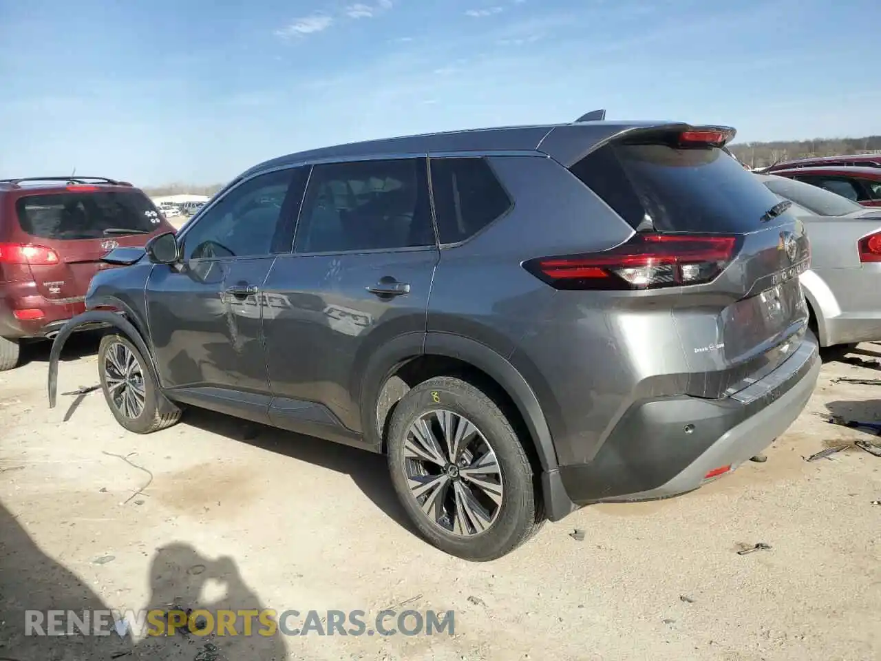 2 Photograph of a damaged car 5N1AT3BB5MC693885 NISSAN ROGUE 2021