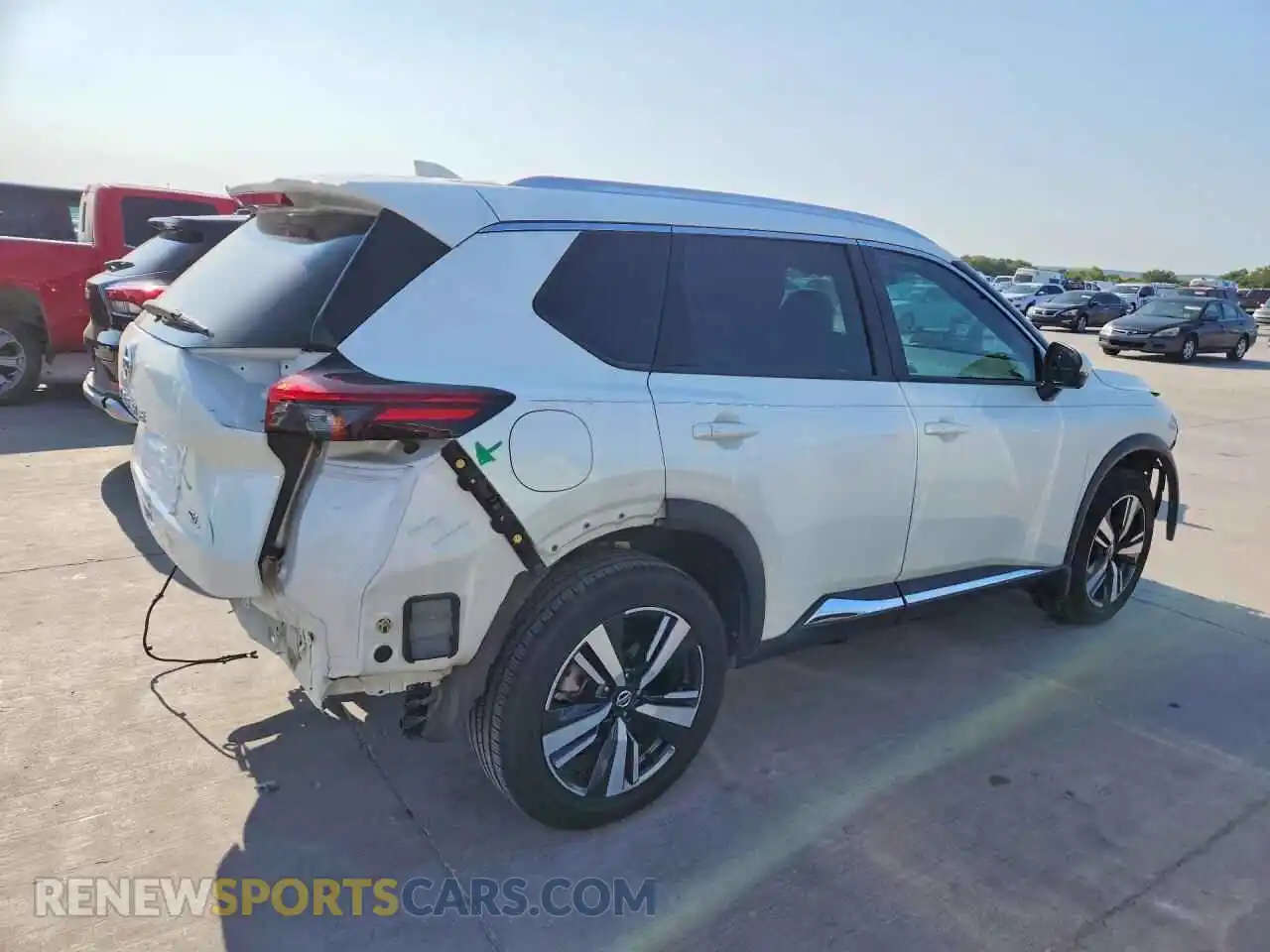 3 Photograph of a damaged car 5N1AT3CA1MC845960 NISSAN ROGUE 2021