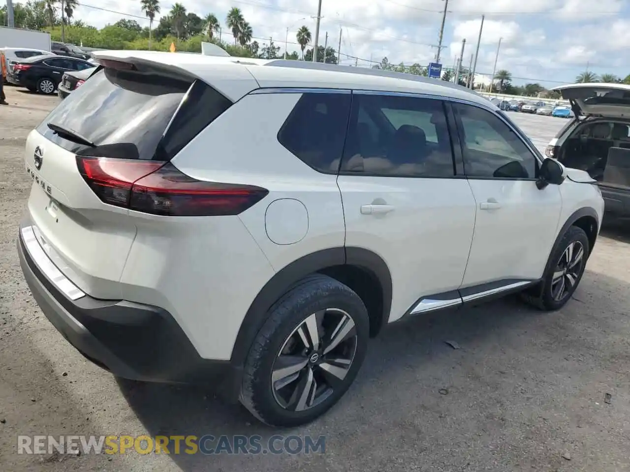 3 Photograph of a damaged car 5N1AT3CA5MC695433 NISSAN ROGUE 2021