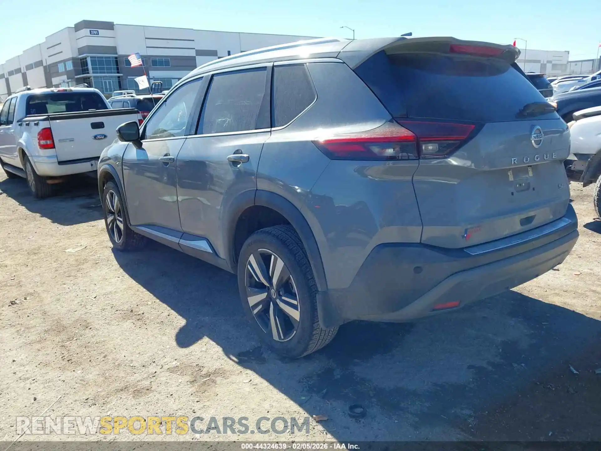 3 Photograph of a damaged car 5N1AT3CA9MC802368 NISSAN ROGUE 2021