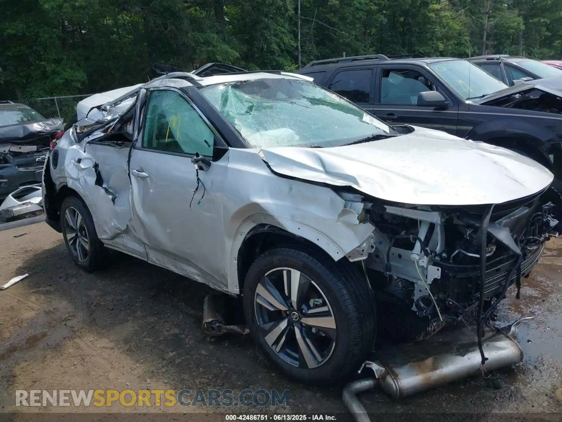1 Photograph of a damaged car 5N1AT3CB4MC704633 NISSAN ROGUE 2021
