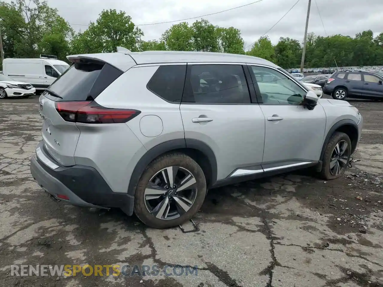 3 Photograph of a damaged car 5N1AT3CB5MC670184 NISSAN ROGUE 2021