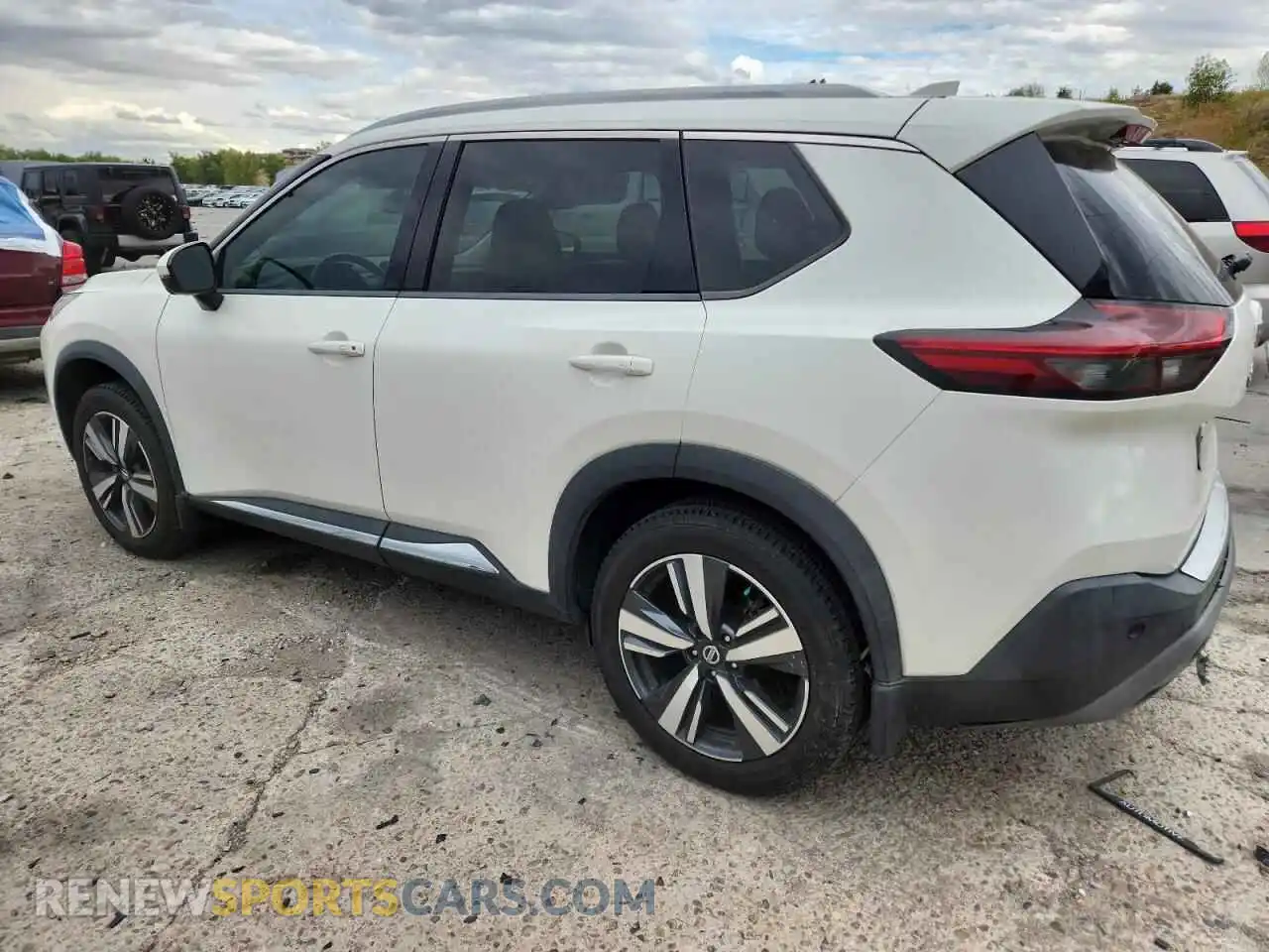 2 fotografías del automóvil dañado 5N1AT3CB6MC767636 NISSAN ROGUE 2021