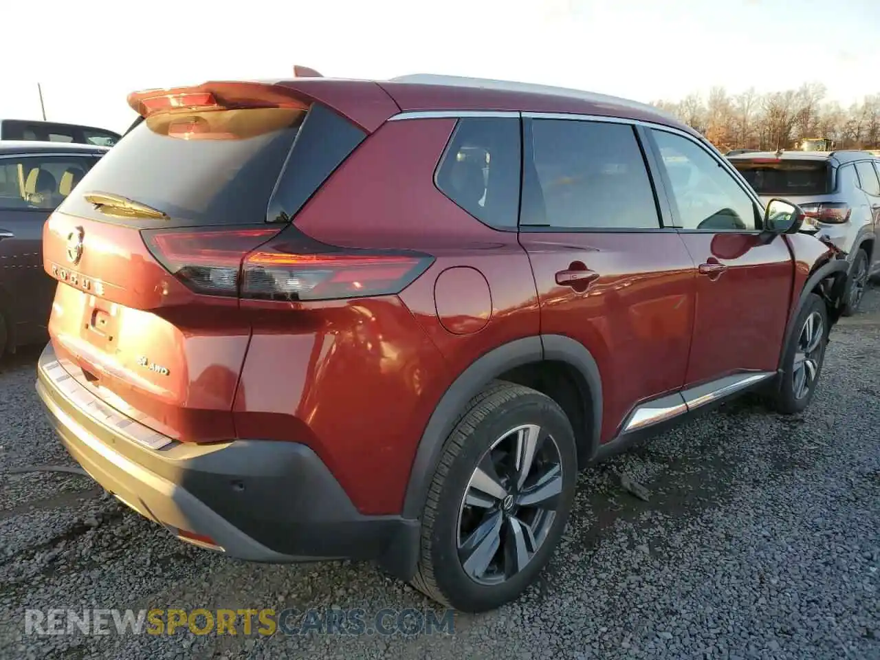 3 Photograph of a damaged car 5N1AT3CB6MC768382 NISSAN ROGUE 2021