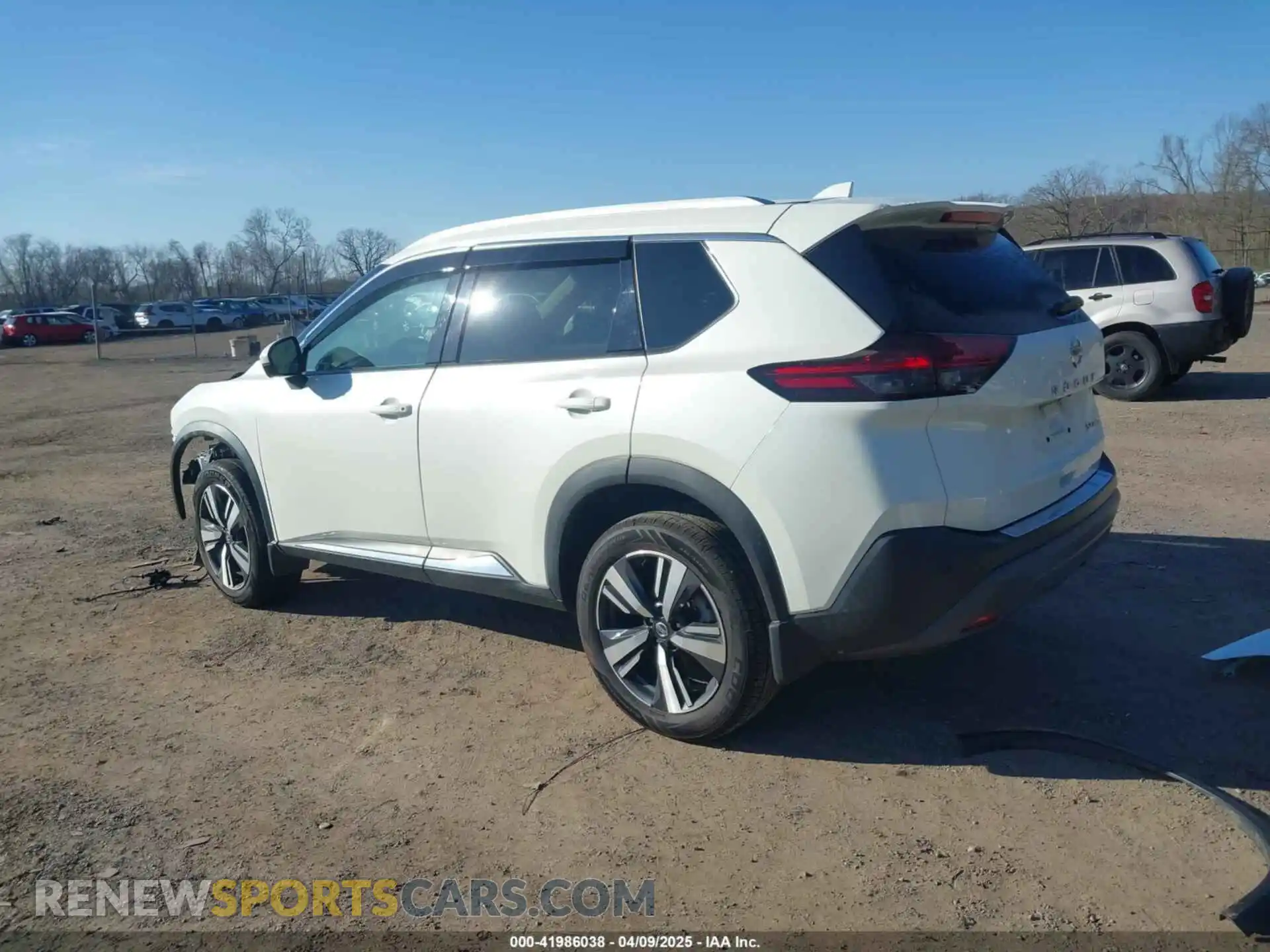 3 Photograph of a damaged car 5N1AT3CBXMC786996 NISSAN ROGUE 2021