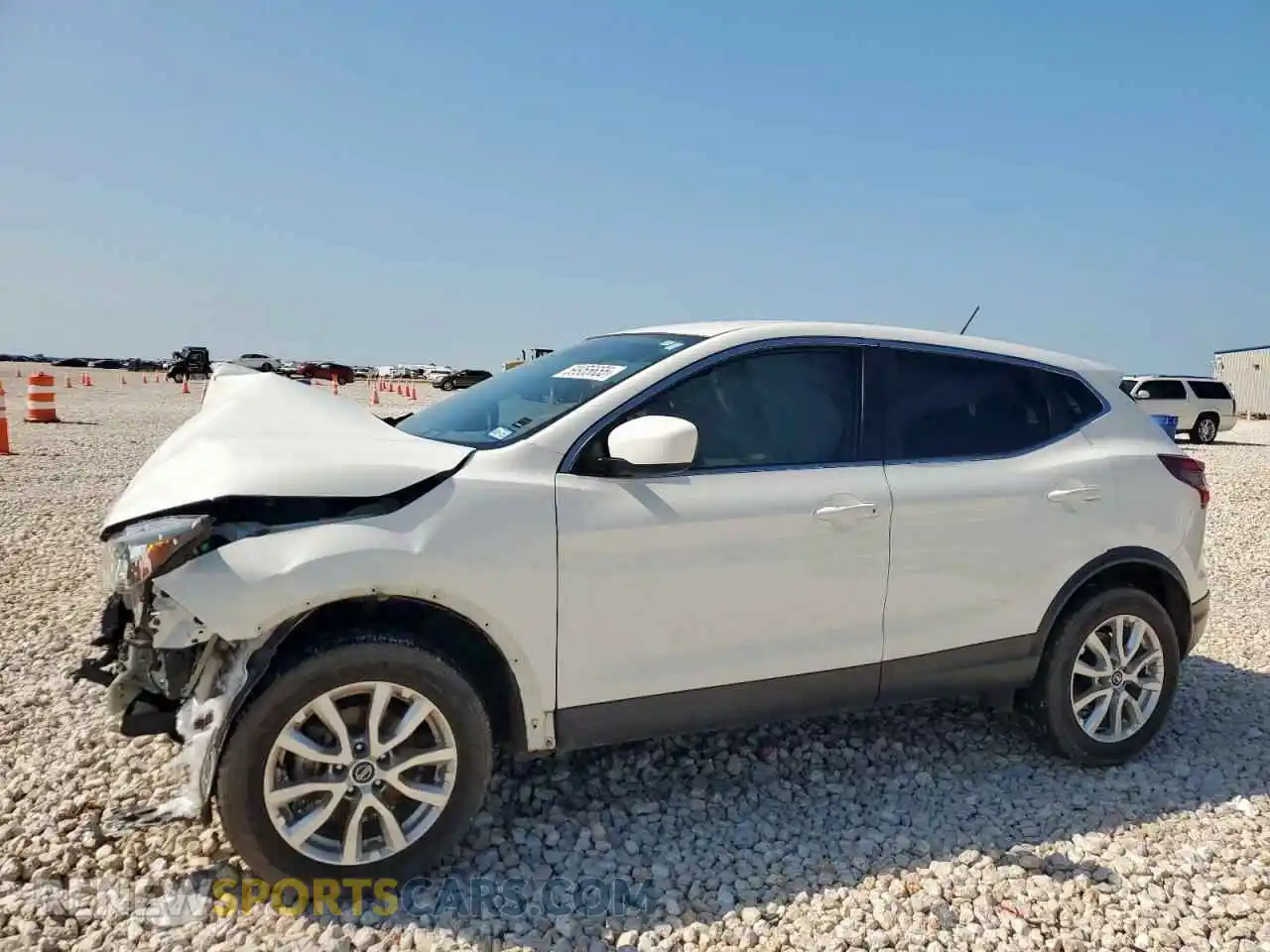 1 Photograph of a damaged car JN1BJ1AV0MW302786 NISSAN ROGUE 2021