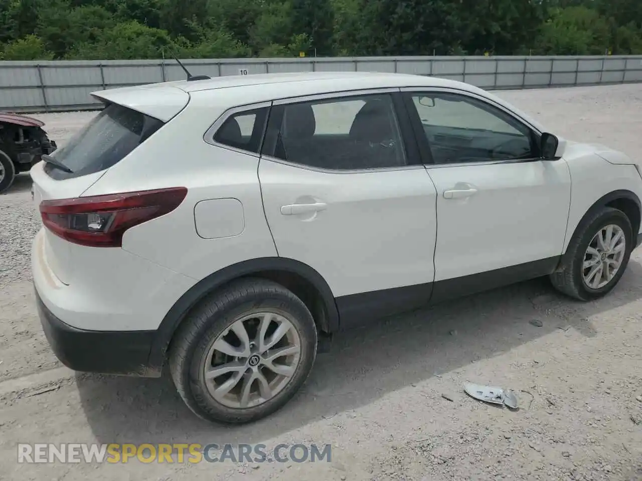 3 Photograph of a damaged car JN1BJ1AV2MW301137 NISSAN ROGUE 2021