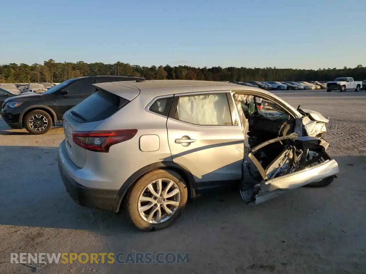 3 Photograph of a damaged car JN1BJ1AV3MW563846 NISSAN ROGUE 2021