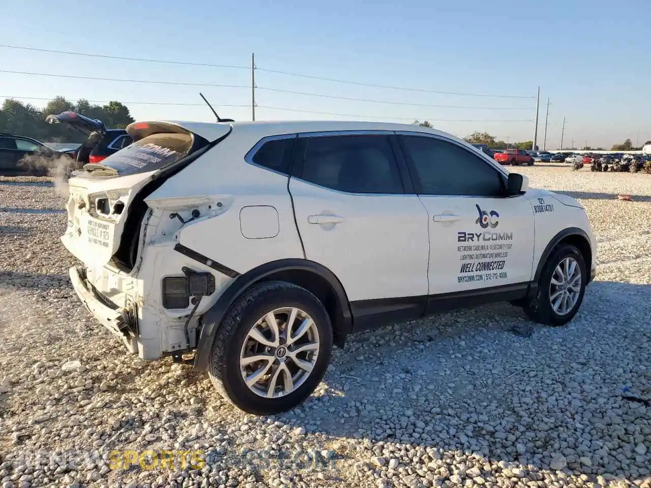 3 fotografías del automóvil dañado JN1BJ1AV5MW305389 NISSAN ROGUE 2021