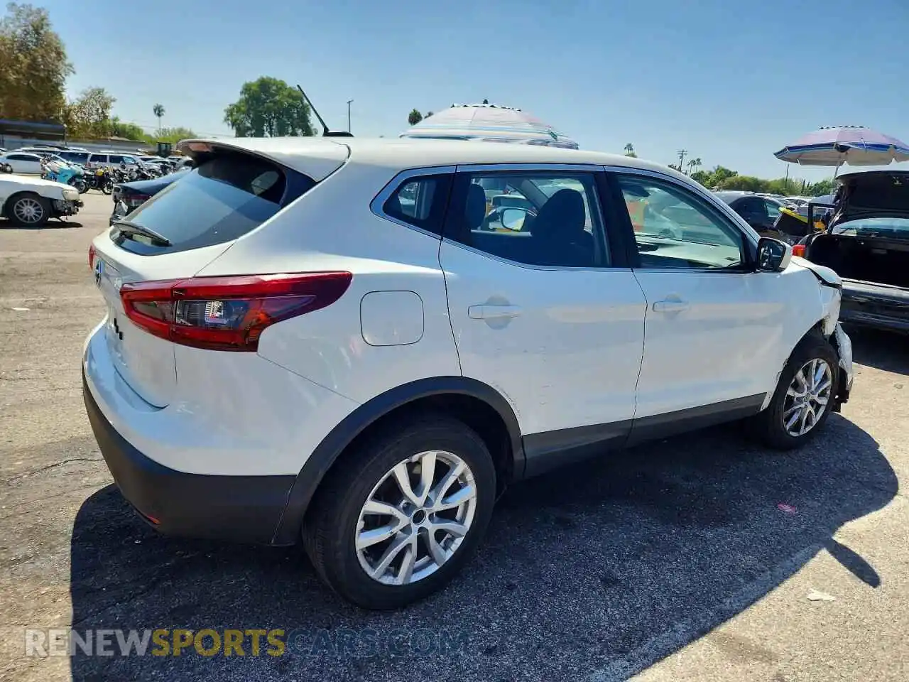 3 Photograph of a damaged car JN1BJ1AV8MW304477 NISSAN ROGUE 2021