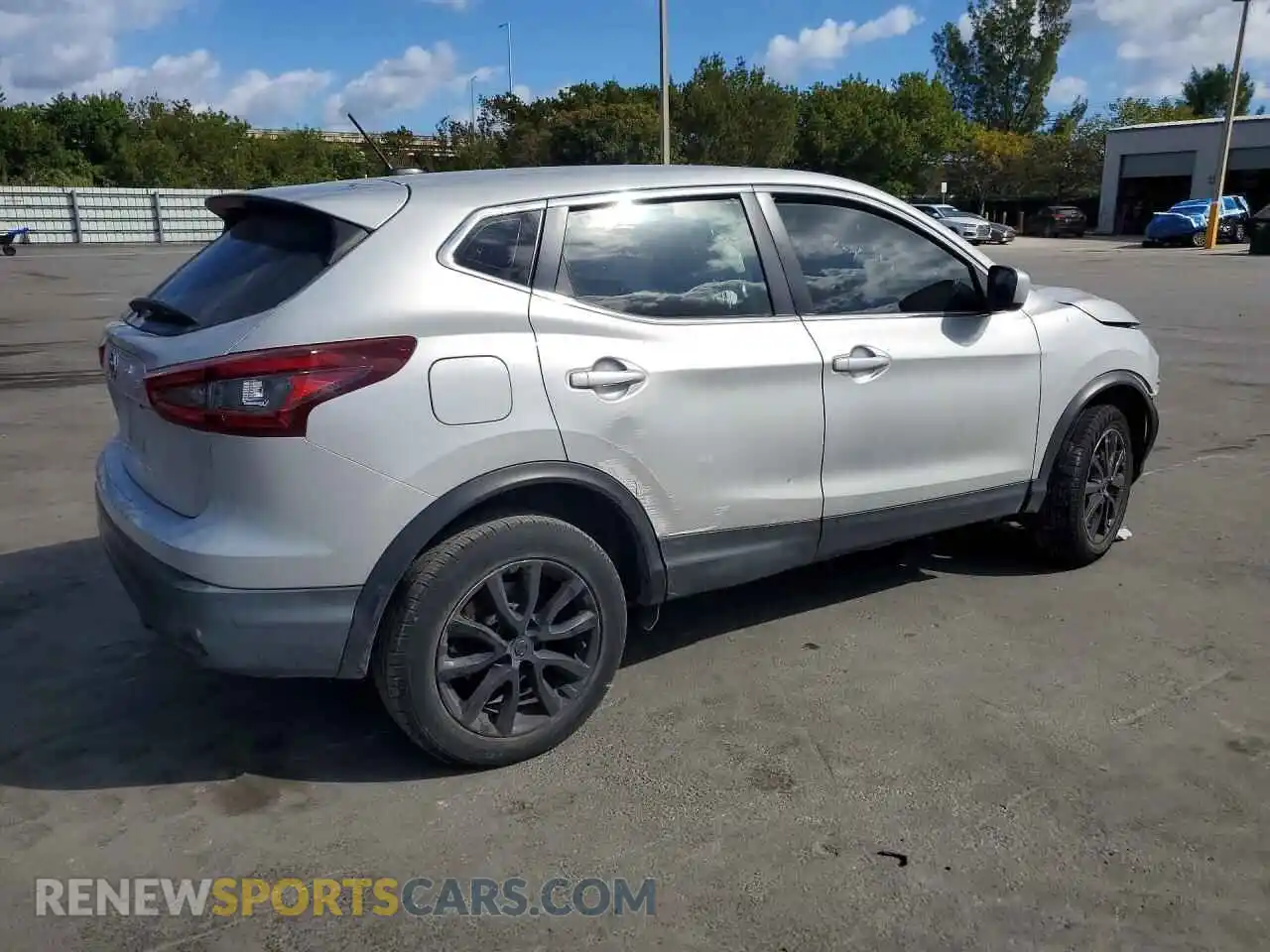 3 Photograph of a damaged car JN1BJ1AV8MW568766 NISSAN ROGUE 2021