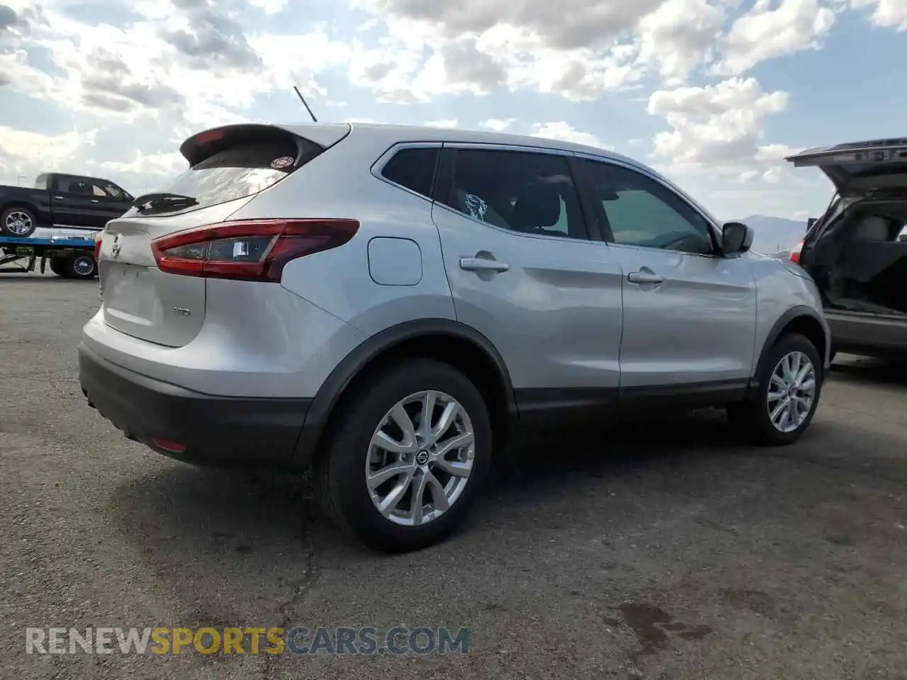 3 Photograph of a damaged car JN1BJ1AW2MW427328 NISSAN ROGUE 2021