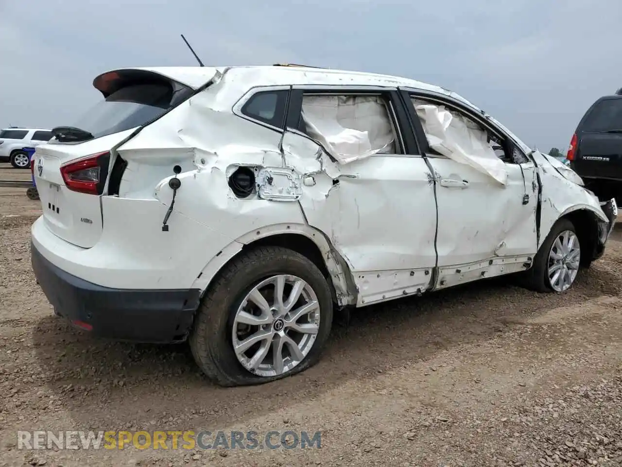 3 Photograph of a damaged car JN1BJ1AW8MW438253 NISSAN ROGUE 2021
