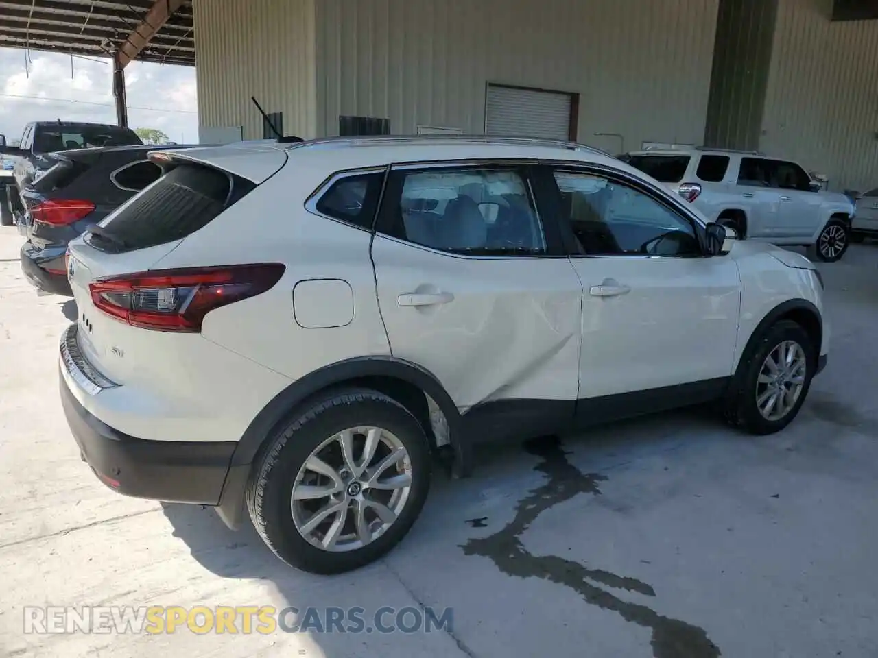 3 Photograph of a damaged car JN1BJ1BV8MW572007 NISSAN ROGUE 2021