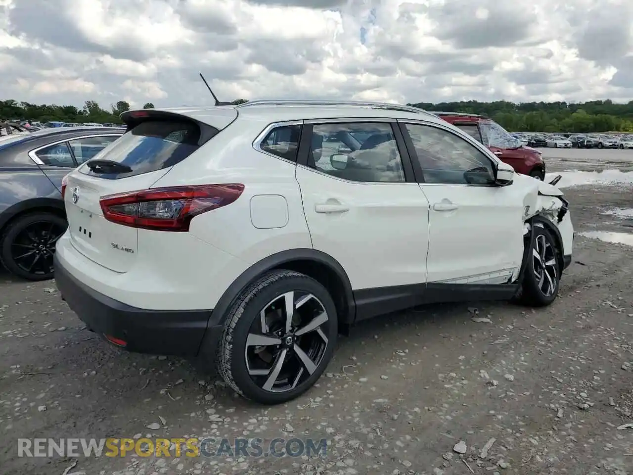 3 Photograph of a damaged car JN1BJ1CW2MW420439 NISSAN ROGUE 2021