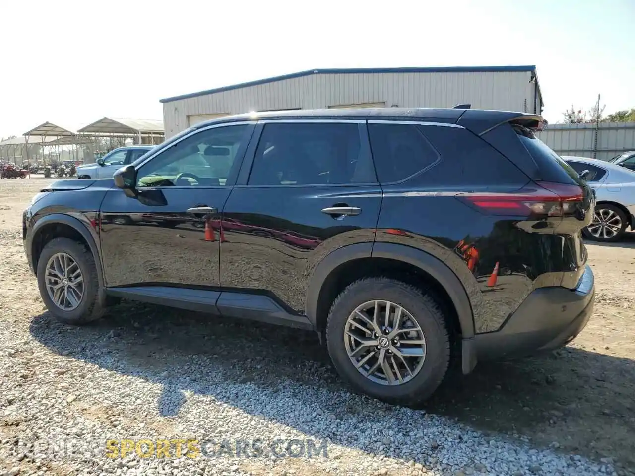 2 Photograph of a damaged car JN8AT3AA3MW002787 NISSAN ROGUE 2021