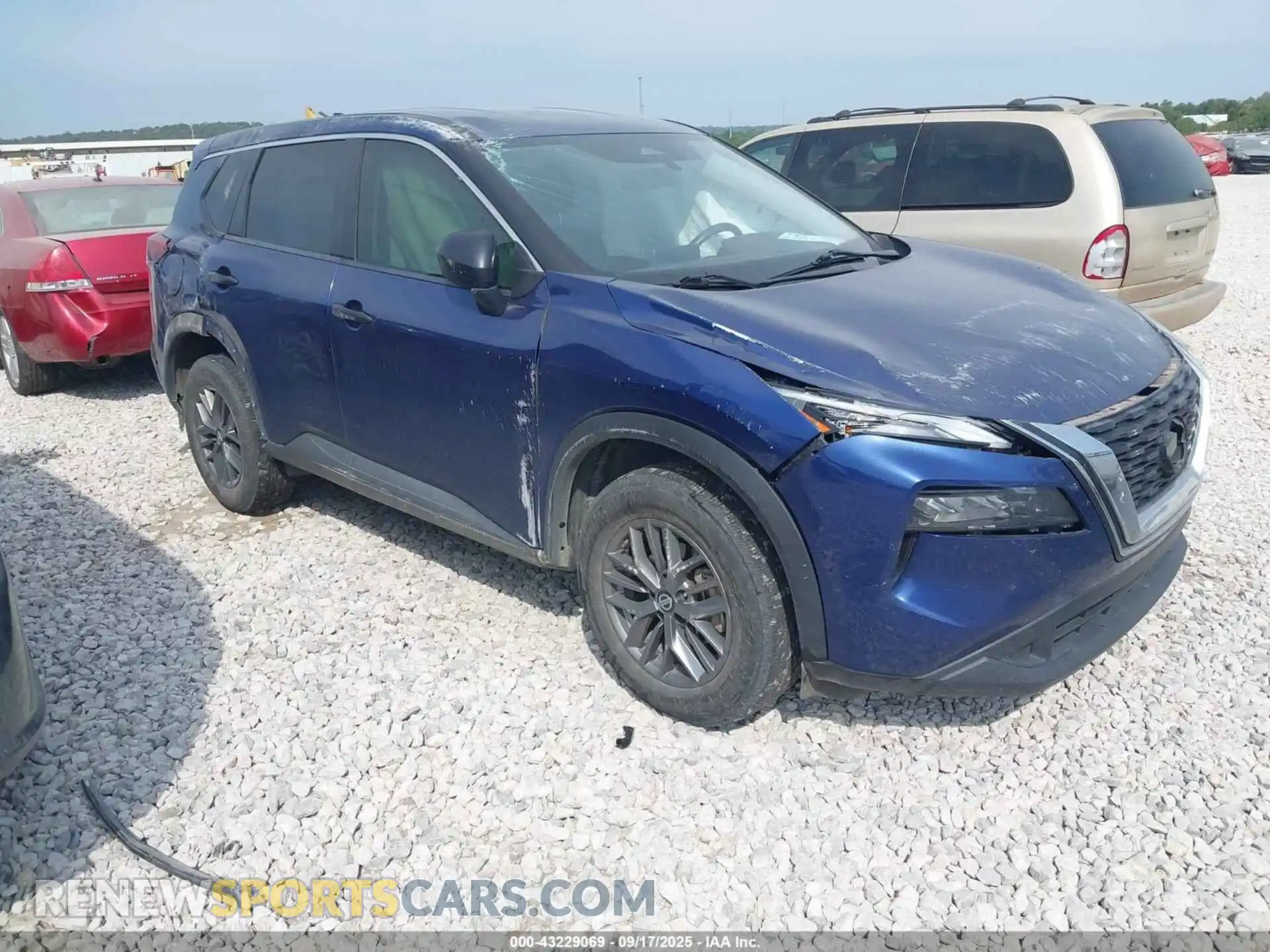 1 Photograph of a damaged car JN8AT3AA8MW018077 NISSAN ROGUE 2021