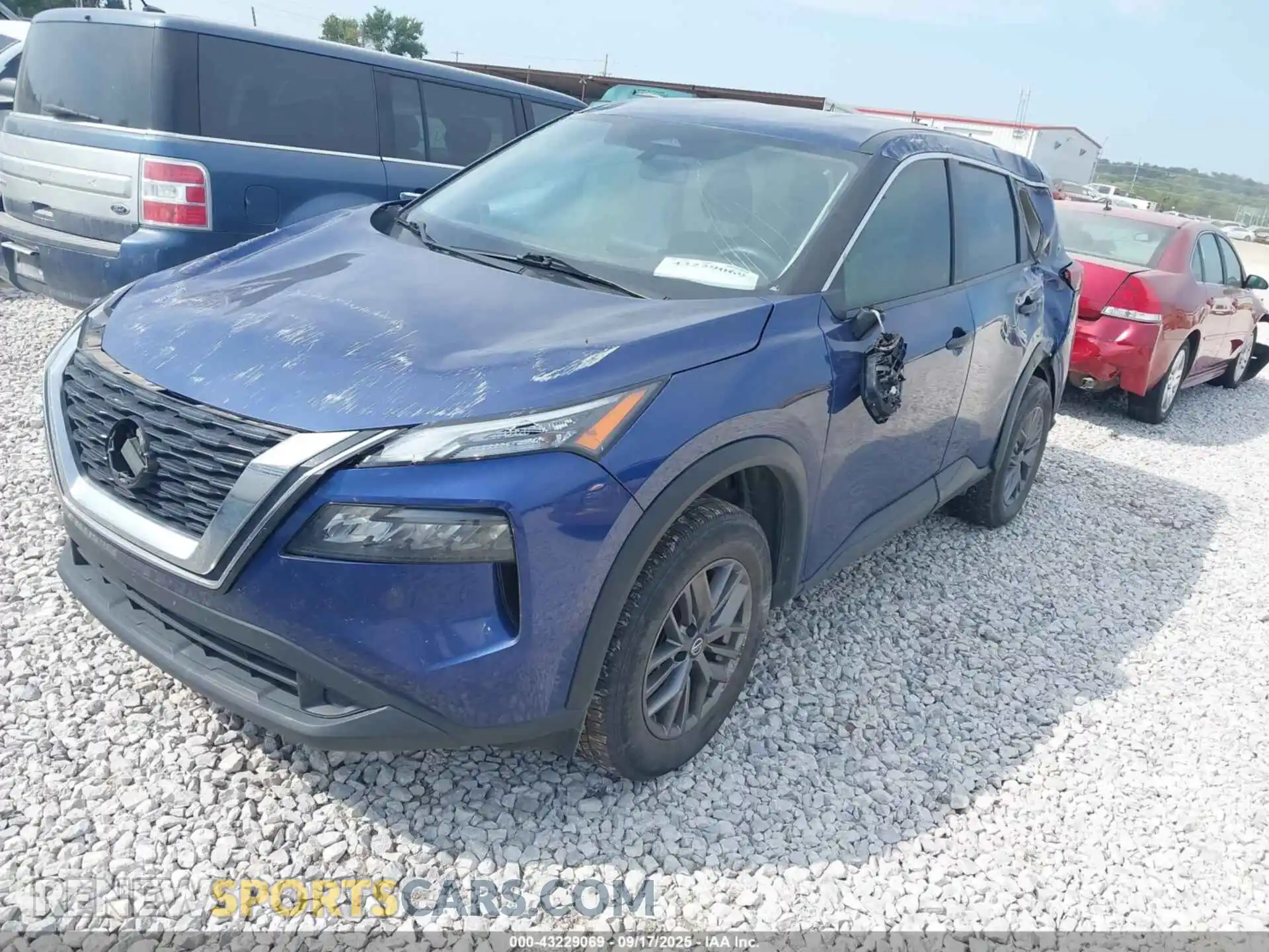2 Photograph of a damaged car JN8AT3AA8MW018077 NISSAN ROGUE 2021