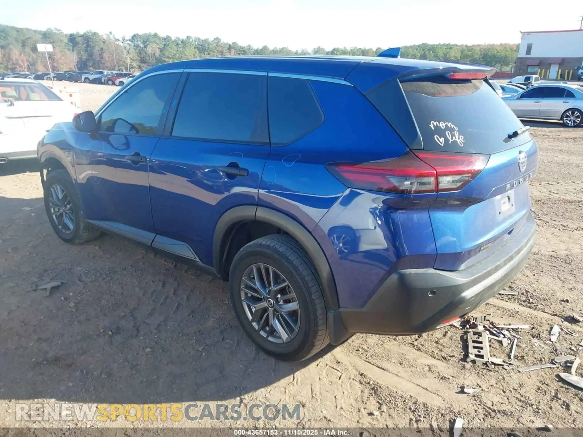 3 Photograph of a damaged car JN8AT3AA8MW019018 NISSAN ROGUE 2021