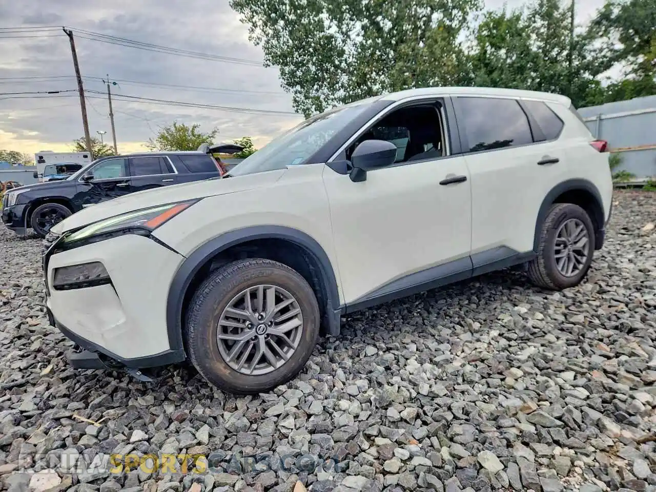 1 Photograph of a damaged car JN8AT3AB6MW209635 NISSAN ROGUE 2021