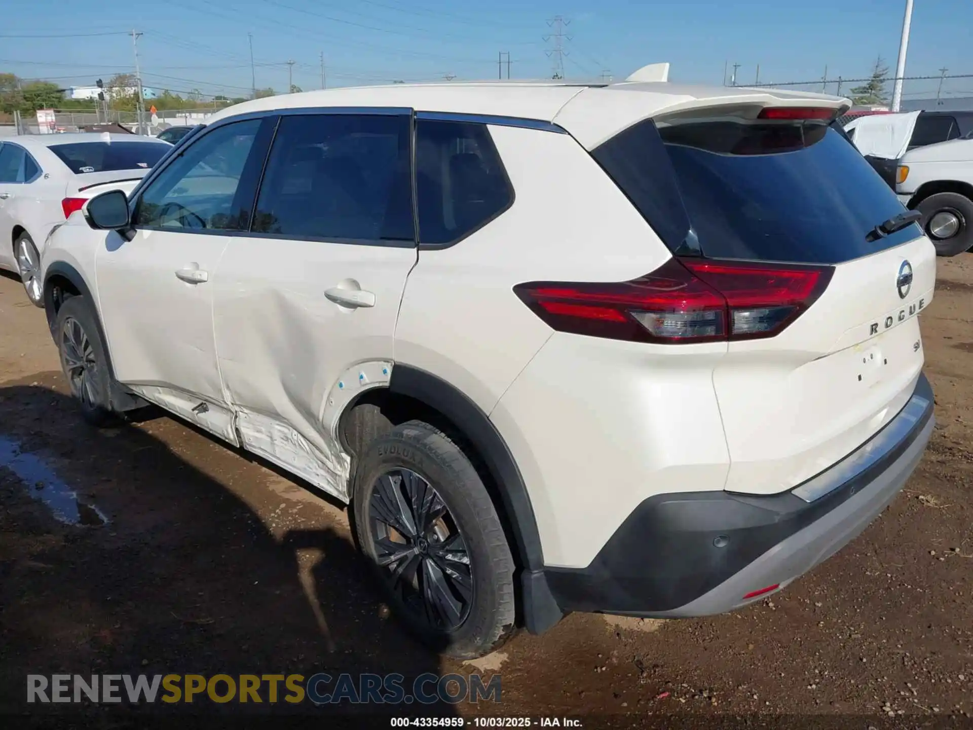3 Photograph of a damaged car JN8AT3BA0MW006875 NISSAN ROGUE 2021
