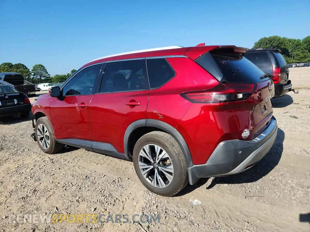 2 Photograph of a damaged car JN8AT3BA0MW022879 NISSAN ROGUE 2021