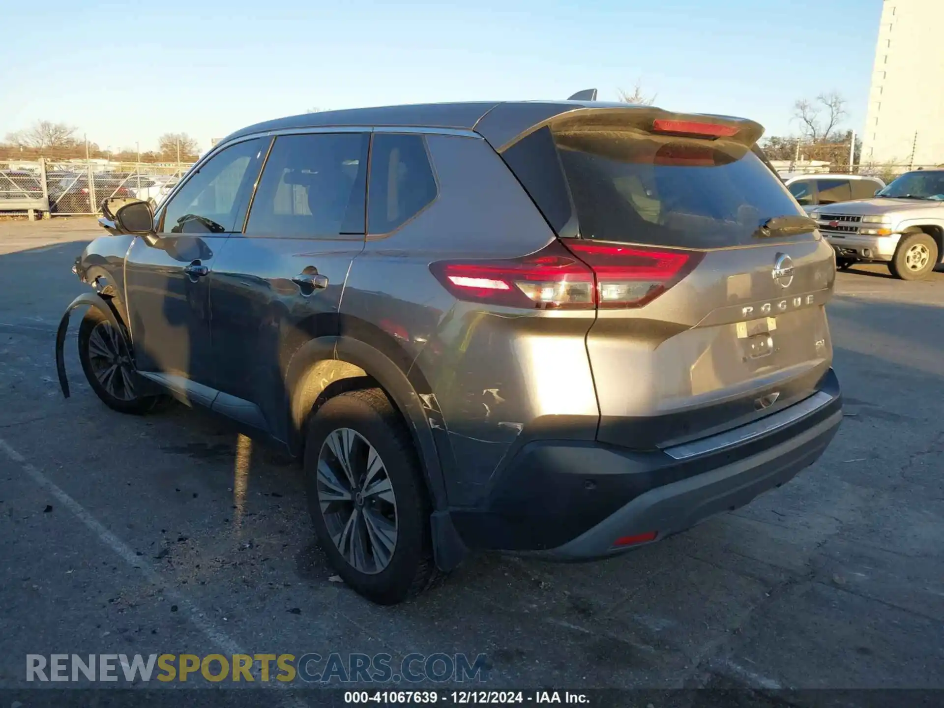 3 Photograph of a damaged car JN8AT3BA7MW023110 NISSAN ROGUE 2021