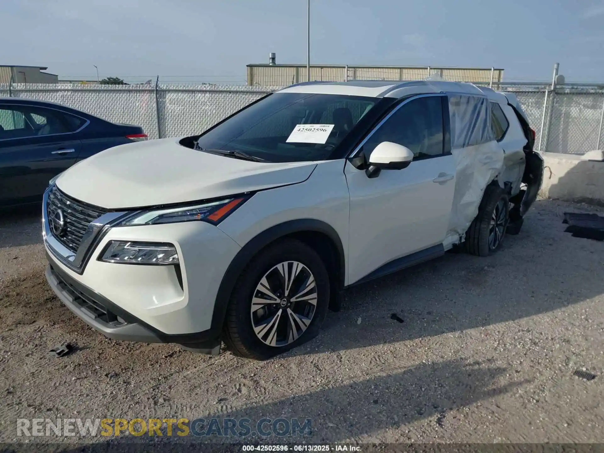 2 Photograph of a damaged car JN8AT3BA9MW021536 NISSAN ROGUE 2021