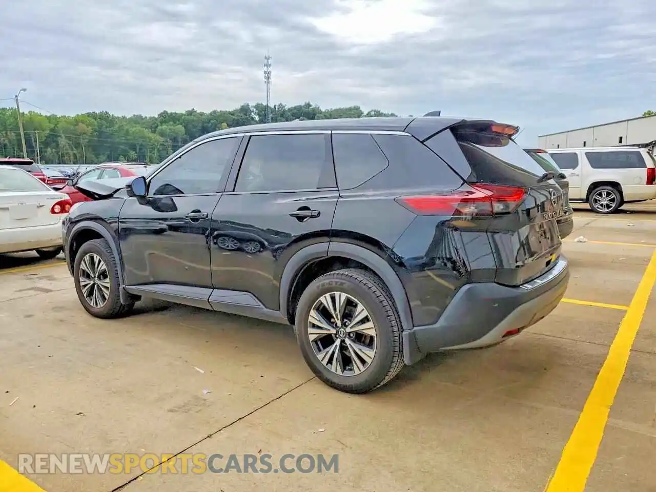 2 Photograph of a damaged car JN8AT3BA9MW021665 NISSAN ROGUE 2021
