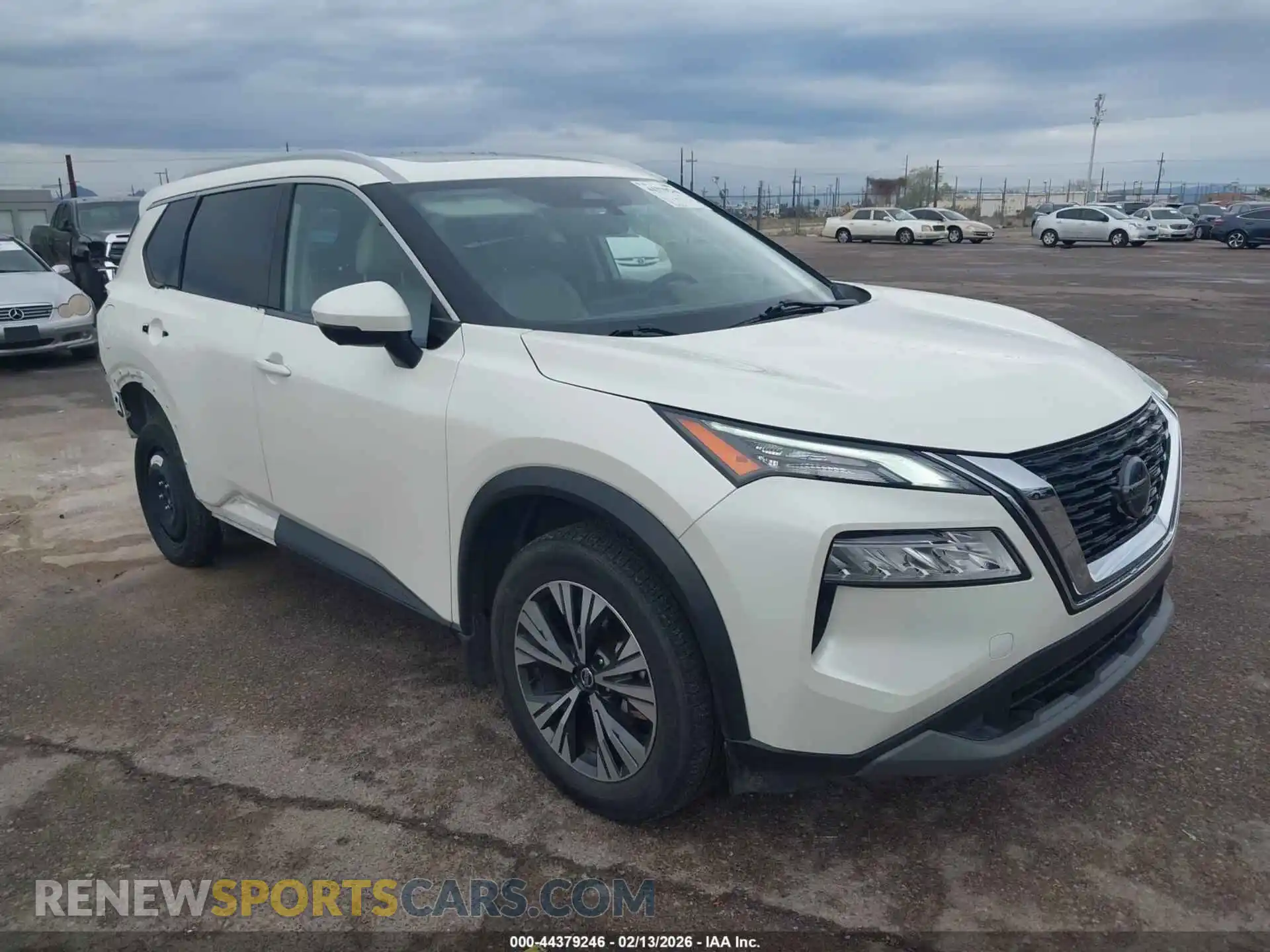 1 Photograph of a damaged car JN8AT3BAXMW006883 NISSAN ROGUE 2021