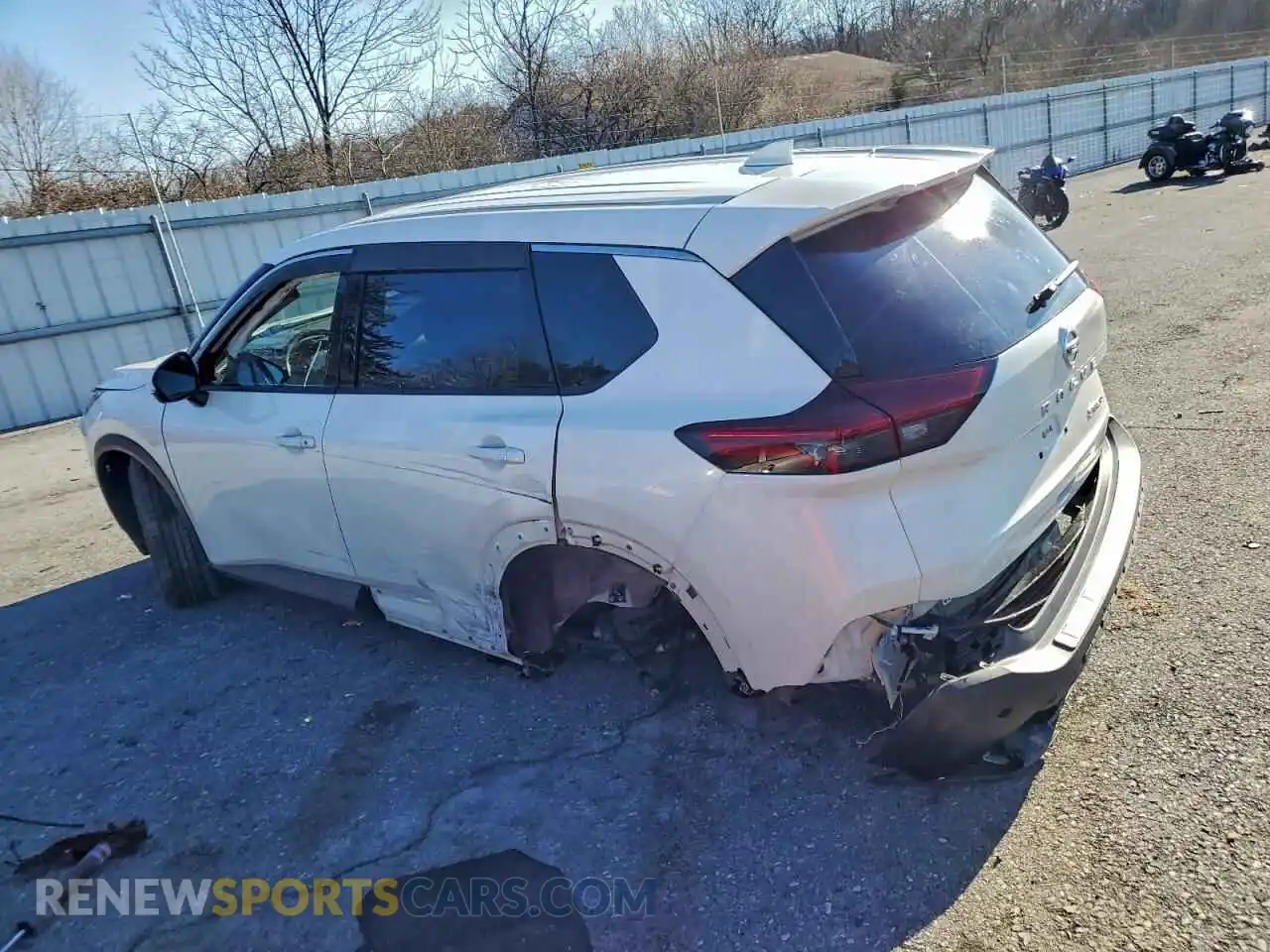 2 Photograph of a damaged car JN8AT3BB0MW209421 NISSAN ROGUE 2021