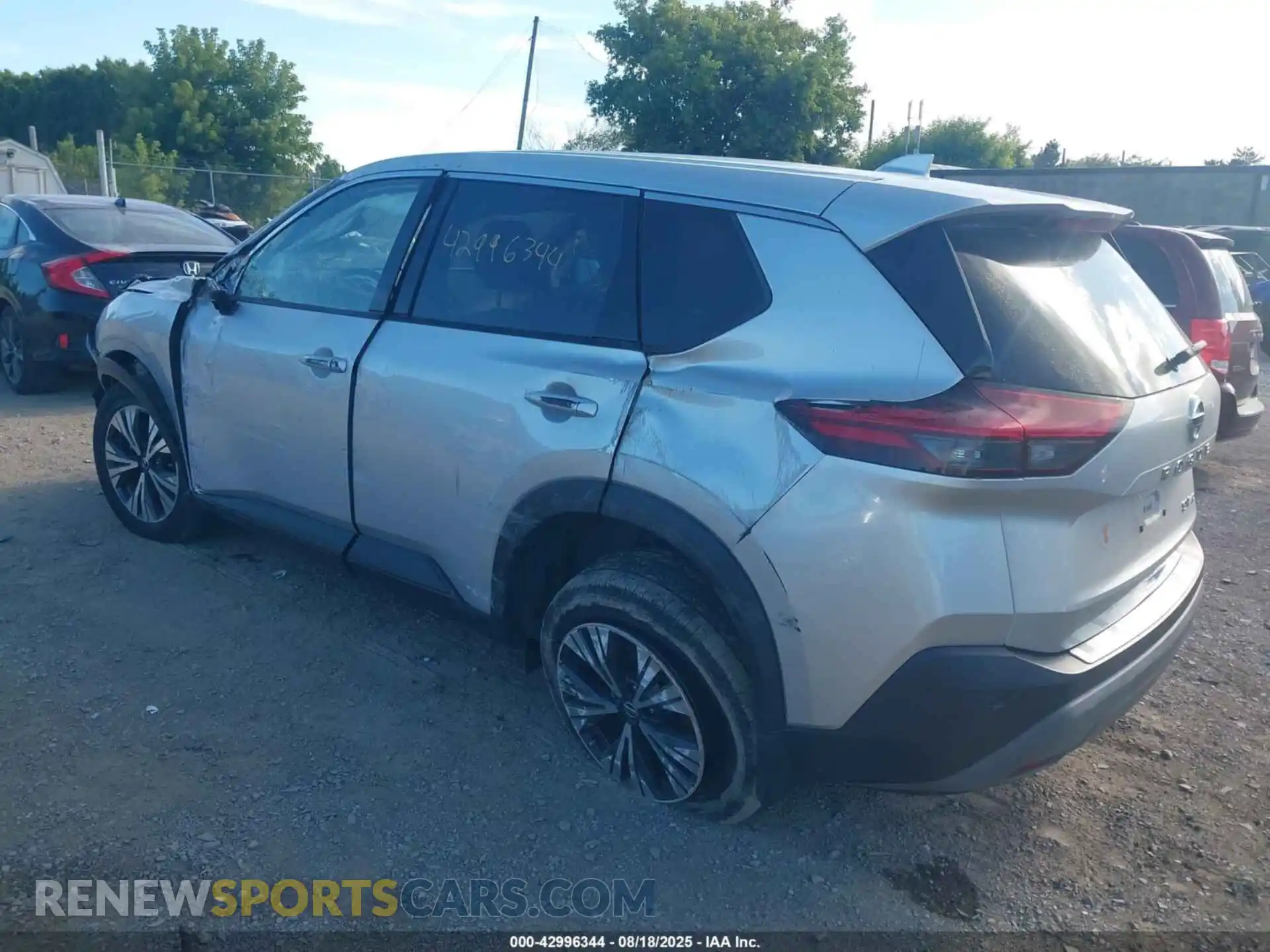 3 Photograph of a damaged car JN8AT3BB6MW201727 NISSAN ROGUE 2021