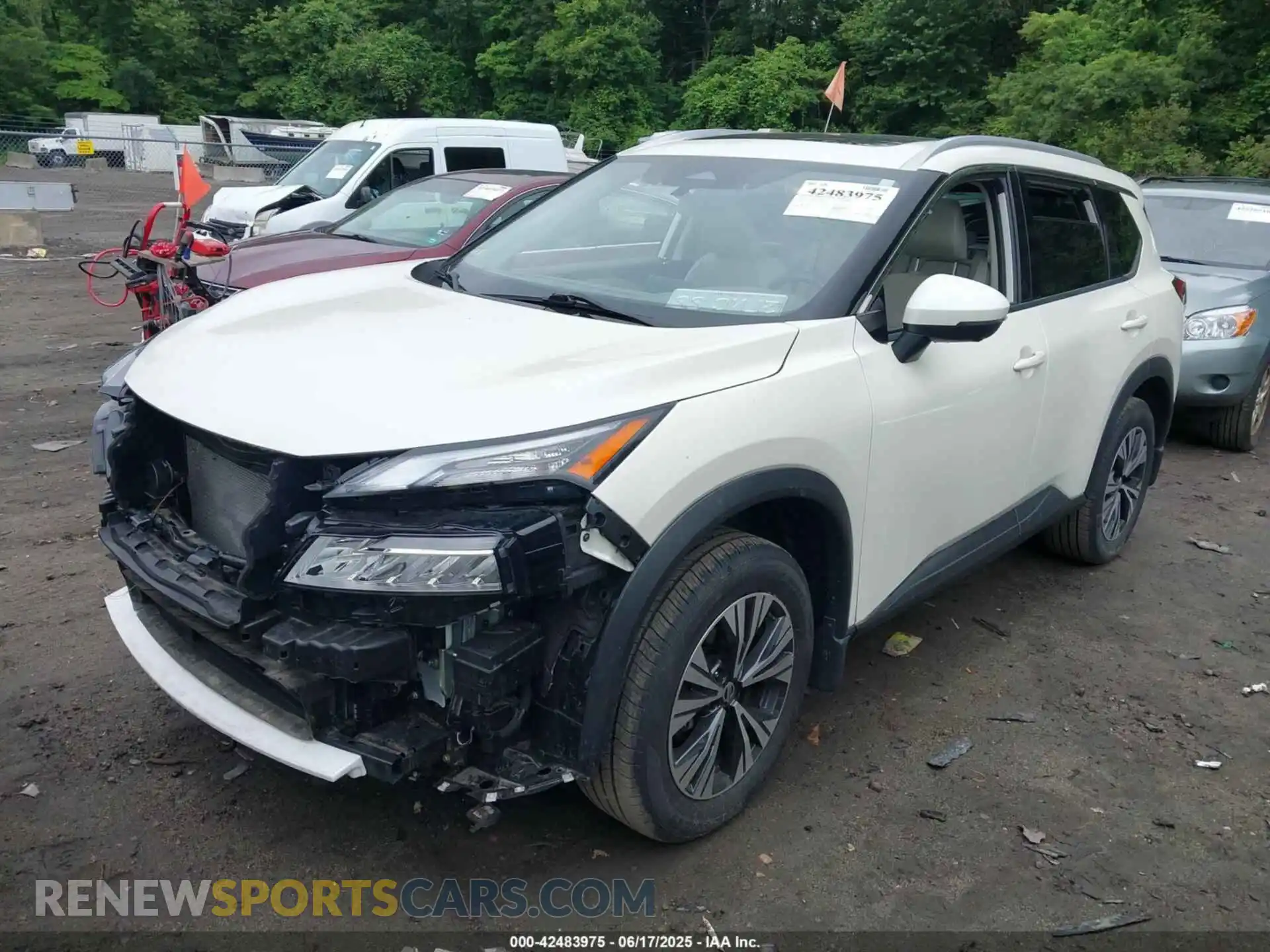2 Photograph of a damaged car JN8AT3BB8MW222076 NISSAN ROGUE 2021