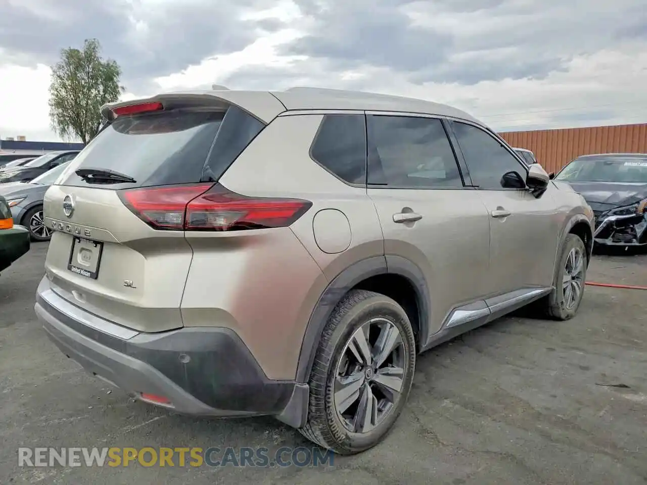 3 Фотография поврежденного автомобиля JN8AT3CA7MW026068 NISSAN ROGUE 2021