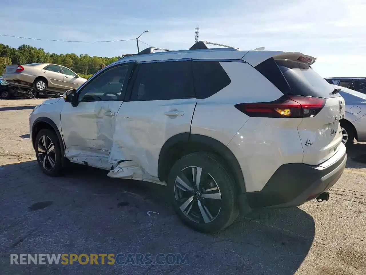 2 Photograph of a damaged car JN8AT3CB3MW241567 NISSAN ROGUE 2021