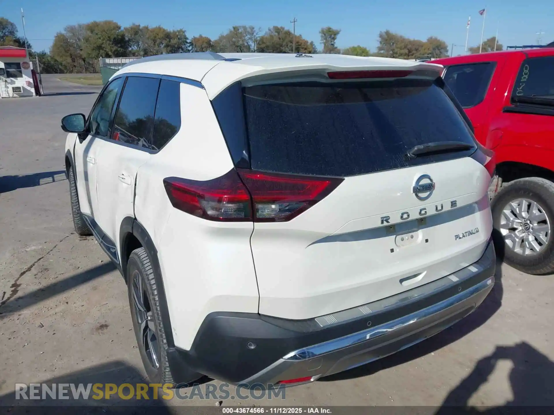3 Photograph of a damaged car JN8AT3DC5MW105416 NISSAN ROGUE 2021