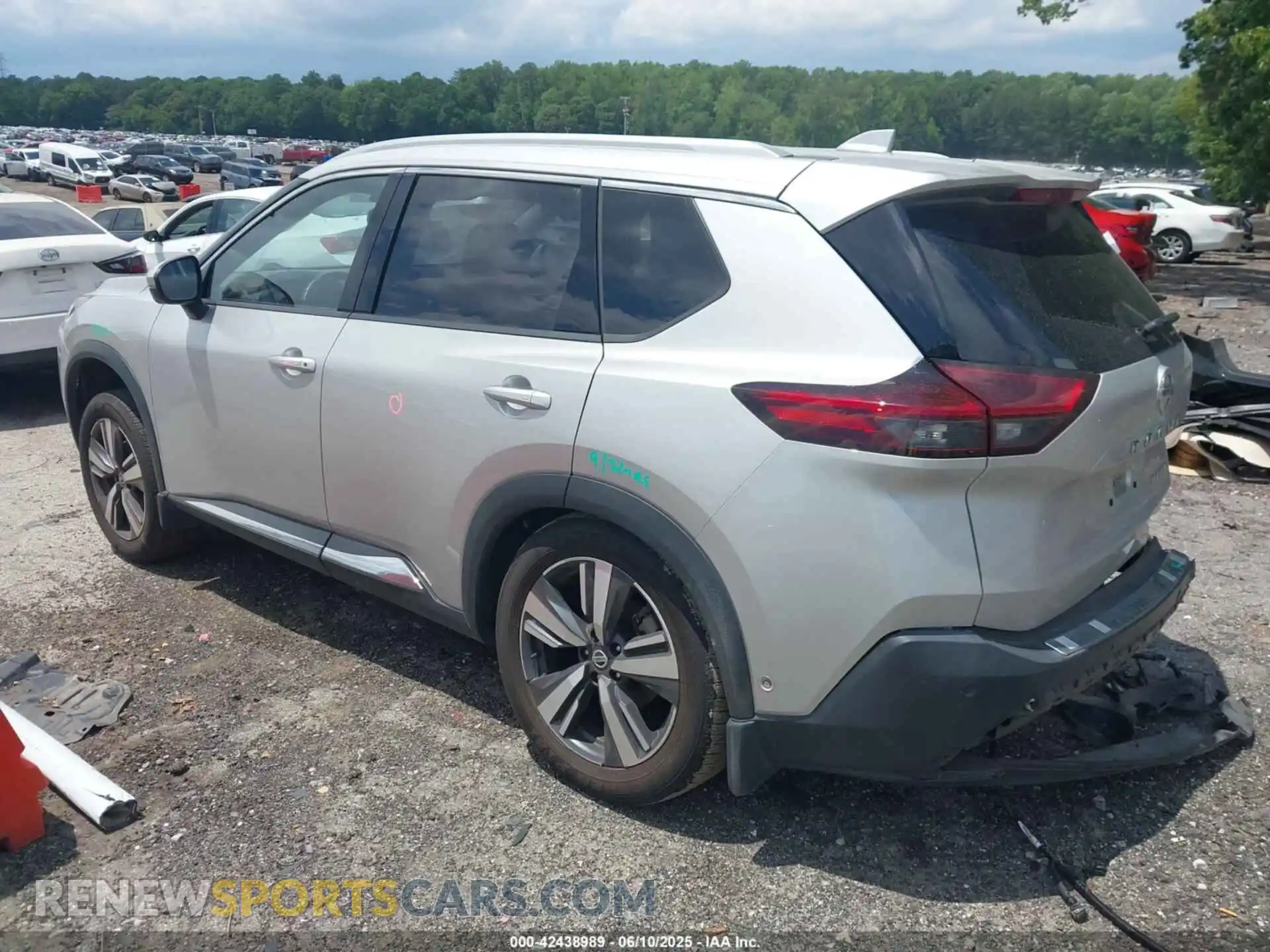 3 Photograph of a damaged car JN8AT3DCXMW101300 NISSAN ROGUE 2021