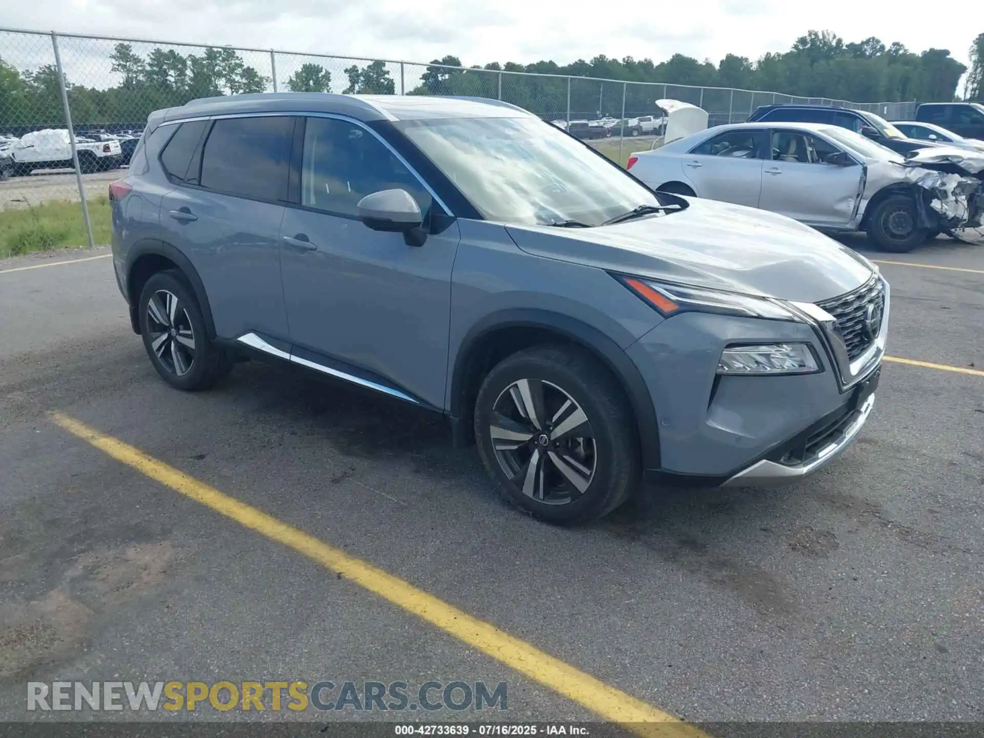 1 Photograph of a damaged car JN8AT3DDXMW320962 NISSAN ROGUE 2021