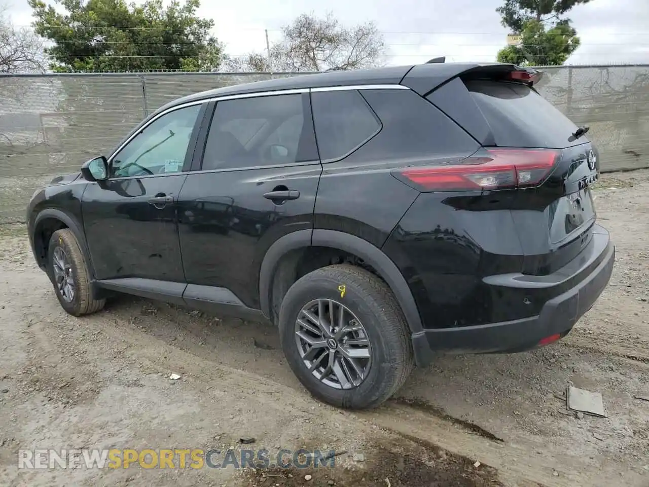 2 Photograph of a damaged car 5N1BT3AA2RC756459 NISSAN ROGUE 2024