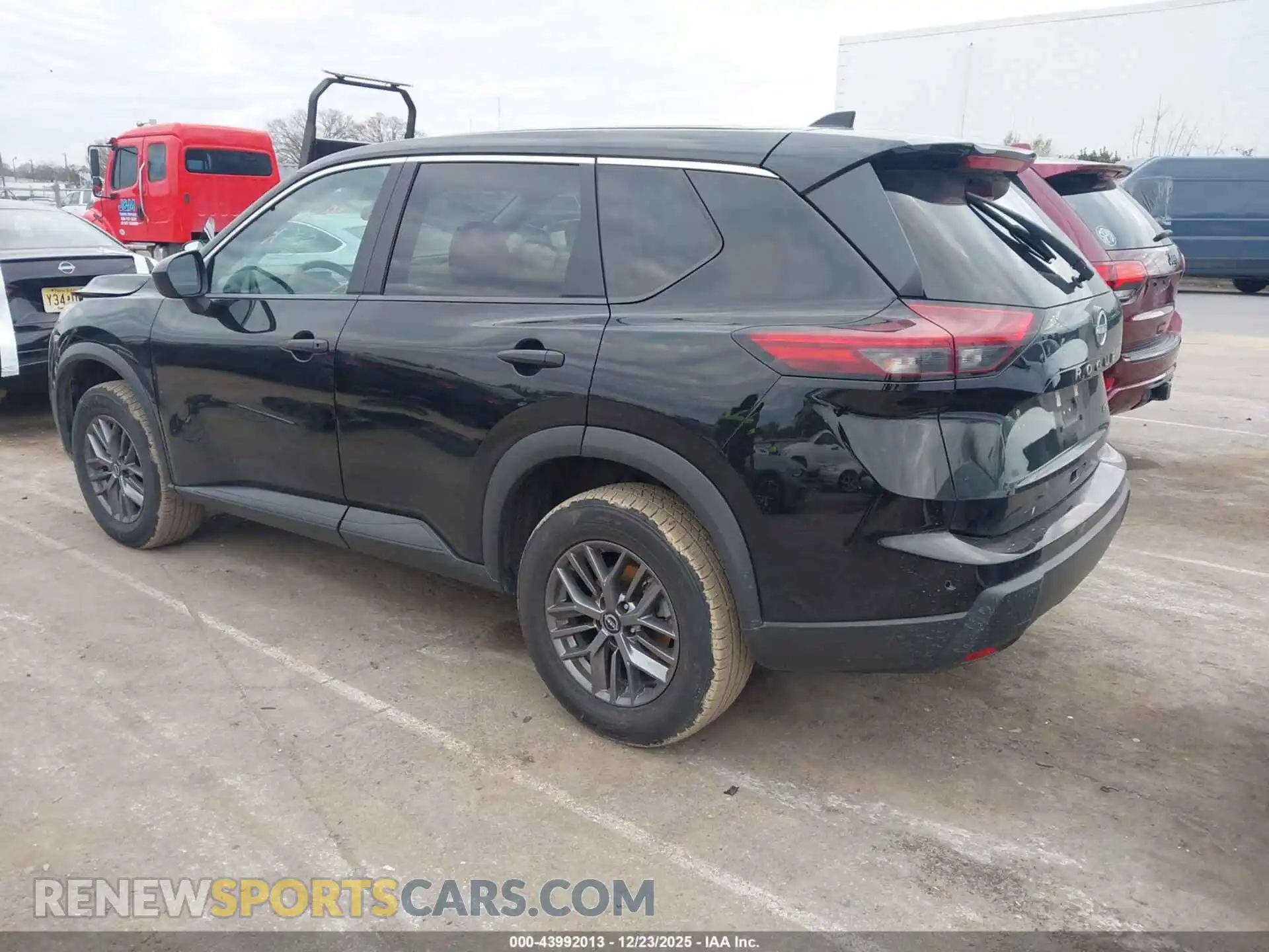 3 fotografías del automóvil dañado 5N1BT3AB4RC711127 NISSAN ROGUE 2024