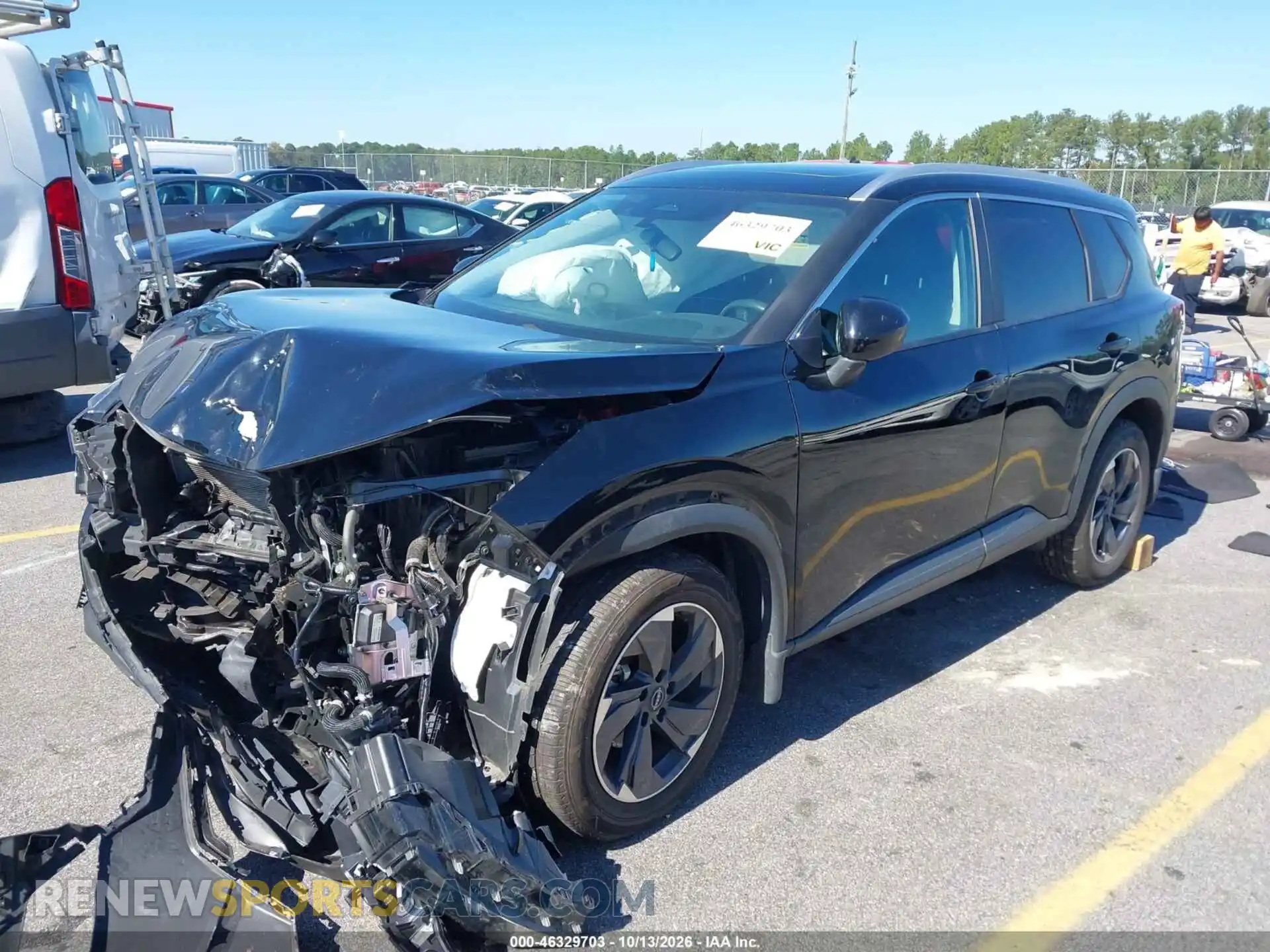 2 Photograph of a damaged car 5N1BT3BA0RC720428 NISSAN ROGUE 2024